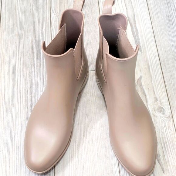 (44-3811)  A New Day Rain Boots Sz 11 - Picture 1 of 8